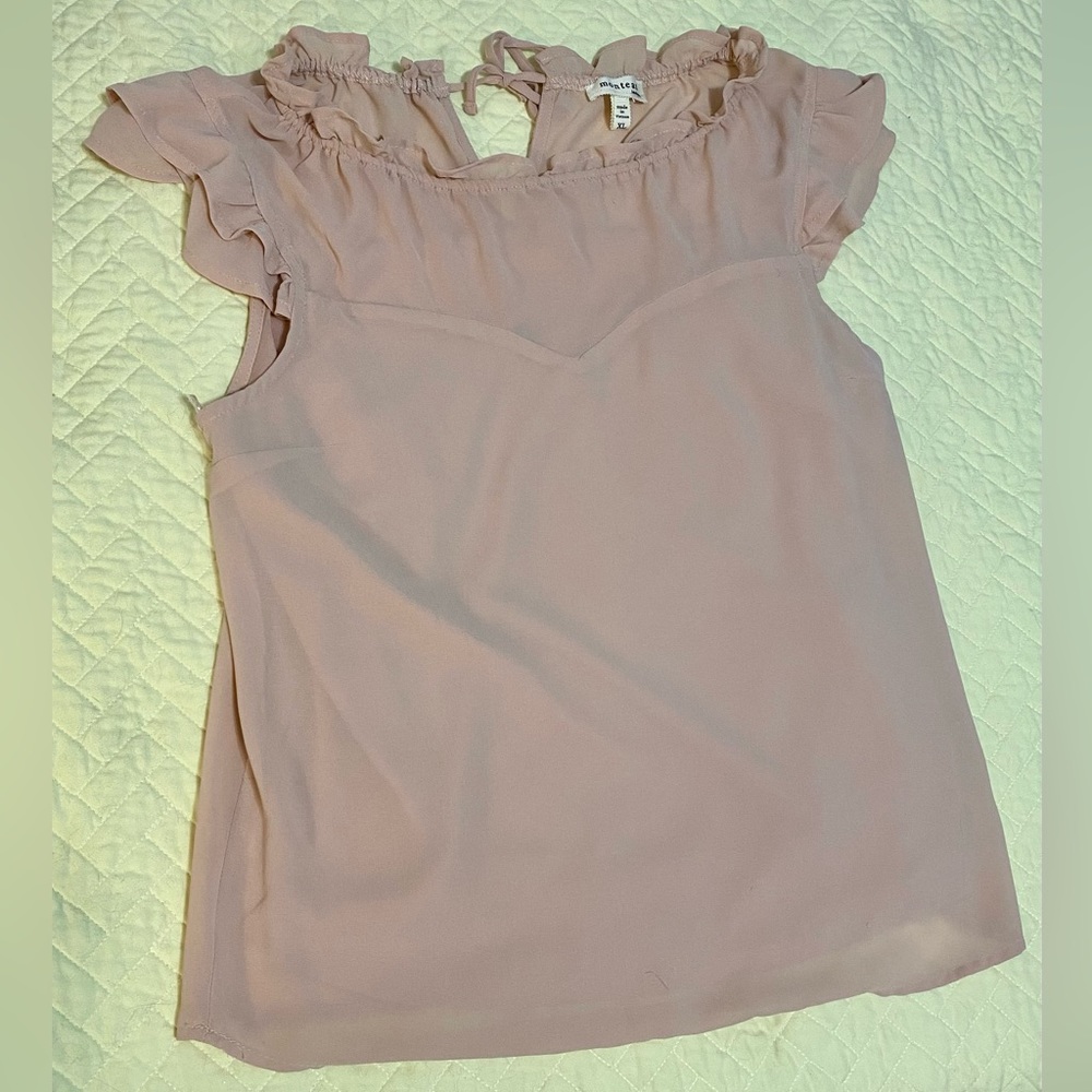 🔥🔥 2 for $15🔥 Monteau sleeveless peasant top with bodice